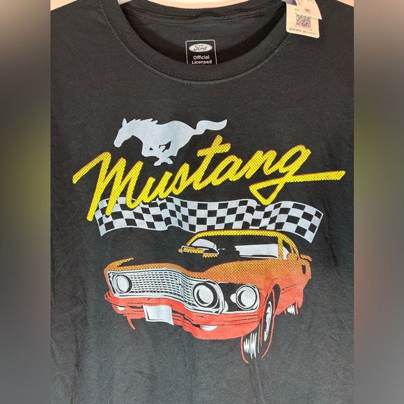 Ford Mustang New Official Licensed Product T Shirt XL Men Black Graphic Crewneck - Picture 2 of 6